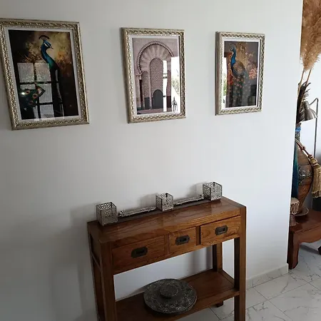 Holiday home Casa Casablanca Carlos Park, Tranquil Yet Area 15 Minutes Walk To Town Centre Playa Blanca (Lanzarote)